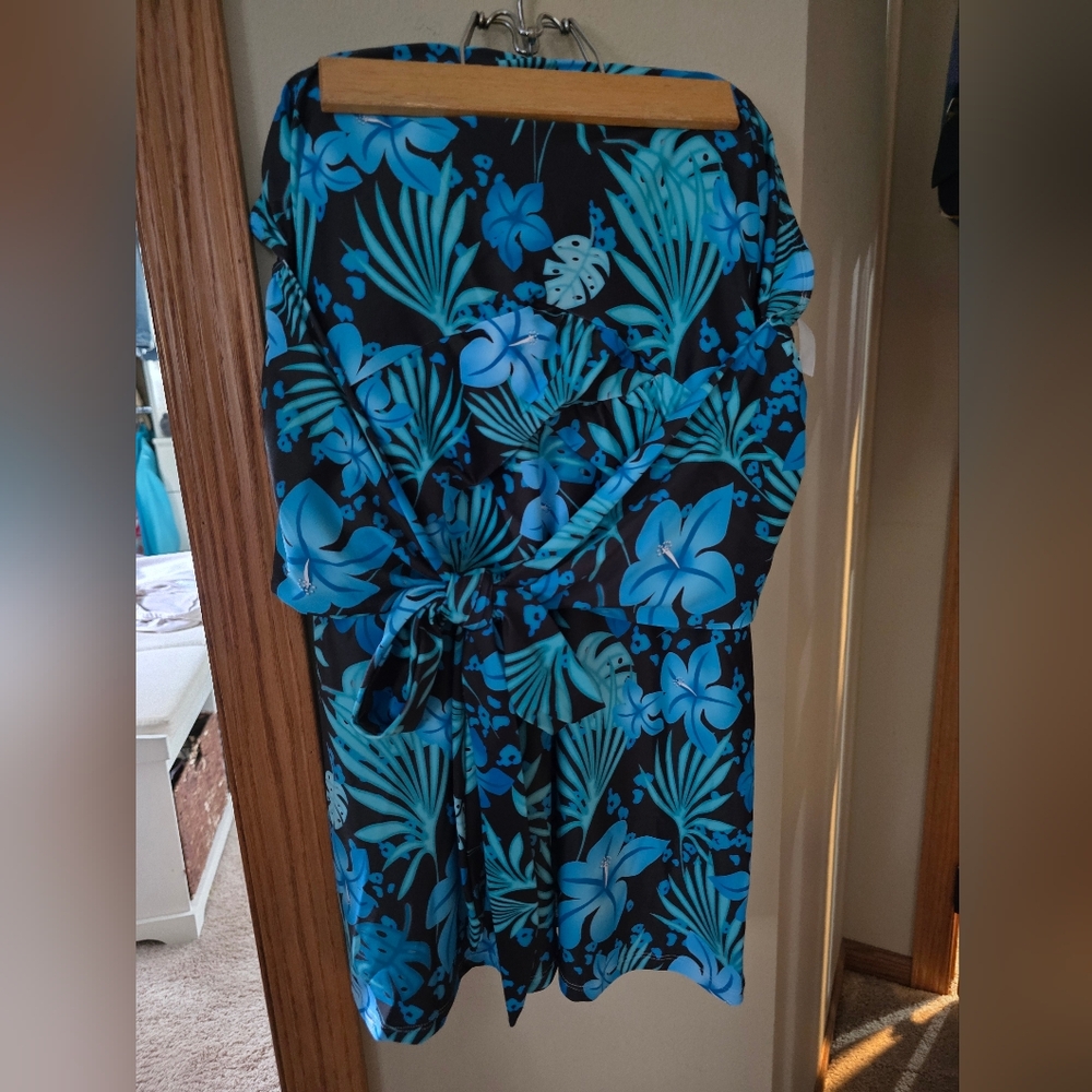 BRAND NEW Floral Blue Women's Swimsuit Size 16